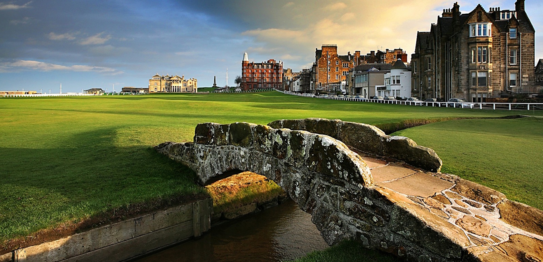The Swilcan Bridge at St Andrews