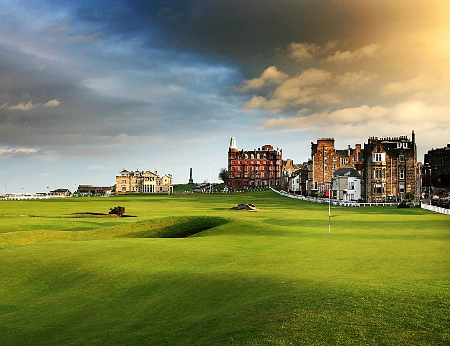 St Andrews Old Course 17th green