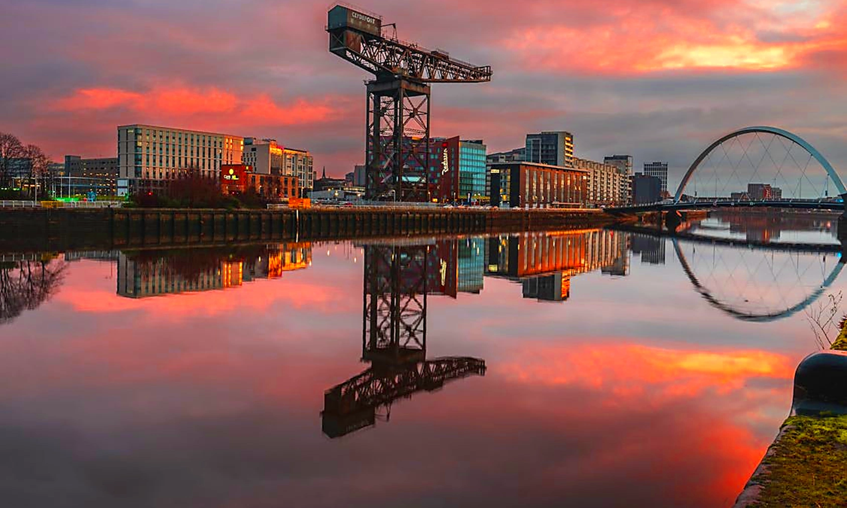 The Finneston Crane overlooking the Clyde at sunset