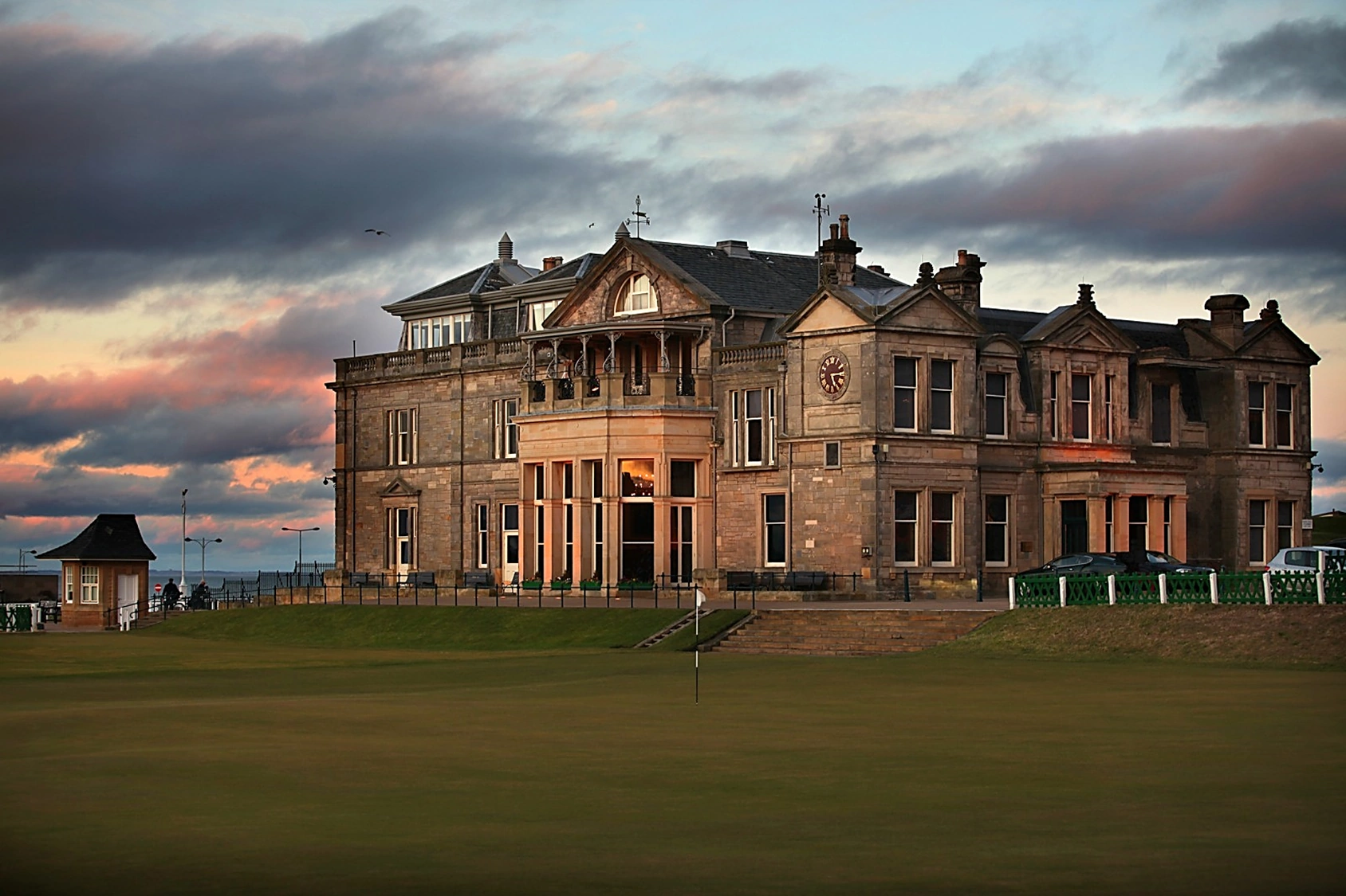 St Andrews Old Course 18th green at dusk with R&A clubhouse