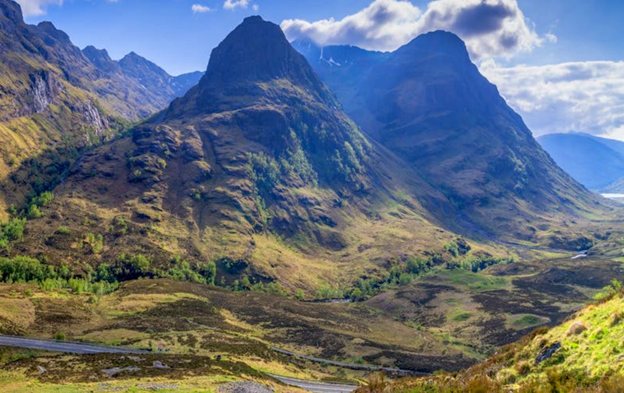 Glen Coe dramatic mountain scenary