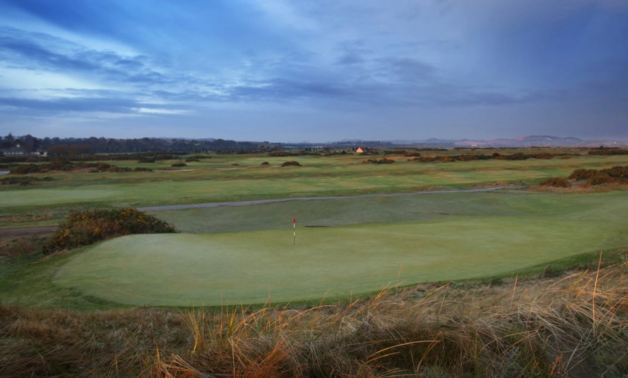 St Andrews New Course, long green at dusk